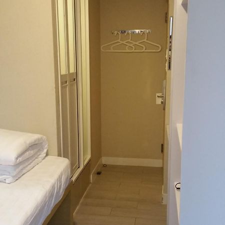 Sunrise Royal - Boutique Hostel كاولون المظهر الخارجي الصورة