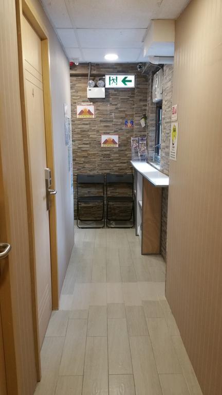 Sunrise Royal - Boutique Hostel كاولون المظهر الخارجي الصورة